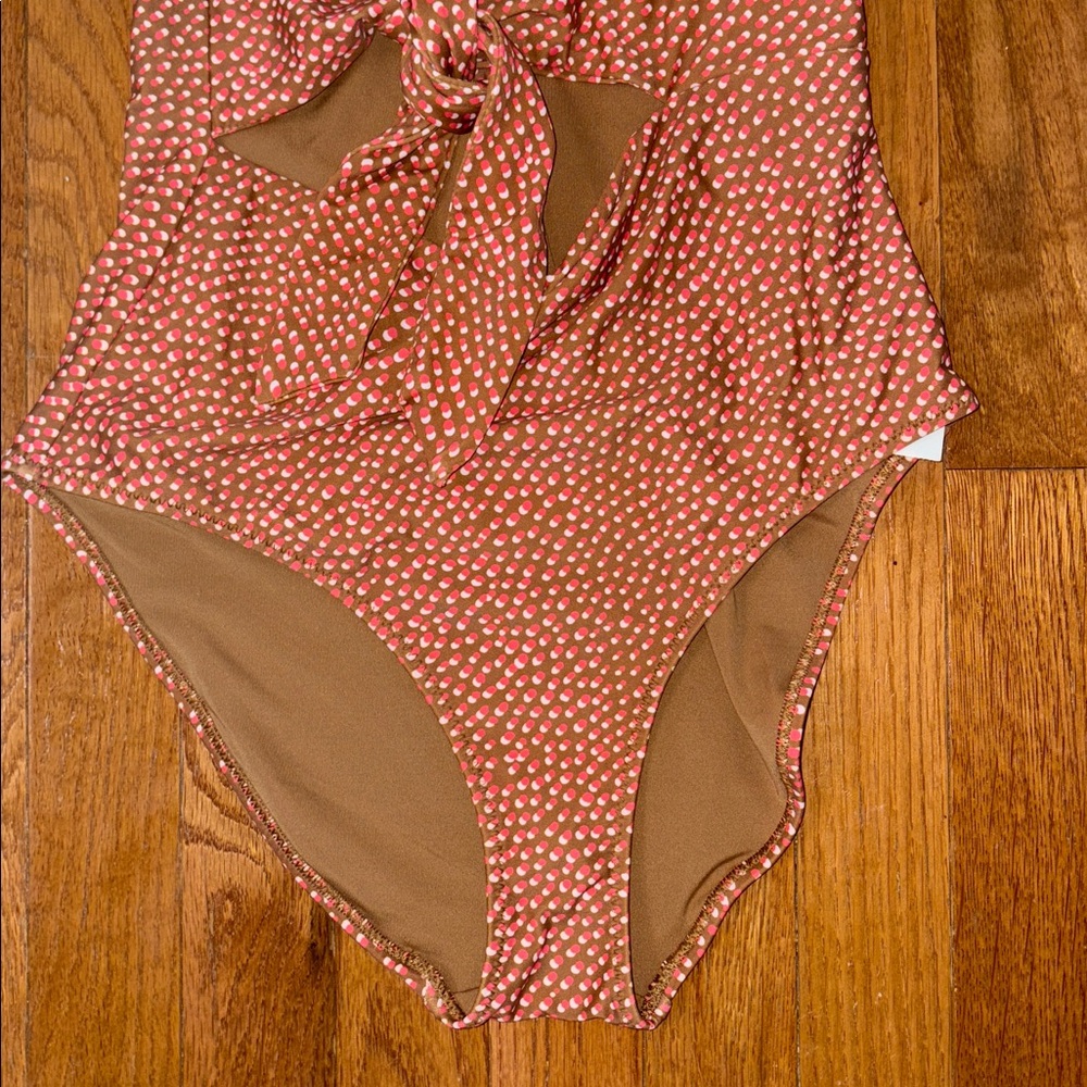 NWT Aerie Brown and Pink Polka Dot Swimsuit Size Medium Long Tall One Piece - Picture 3 of 7